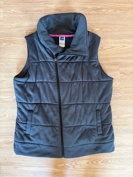 The North Face Jackets & Blazers - The North Face Gray Vest